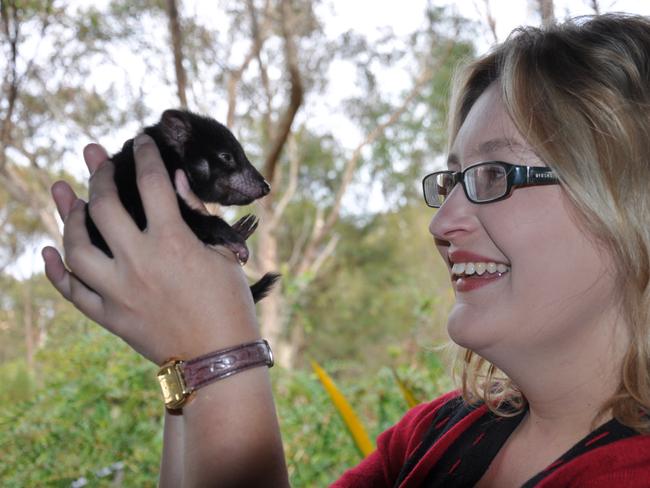 Katherine Belov with a Tasmanian devil