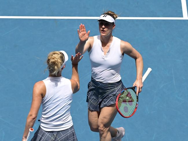 Gabriela Dabrowski and Erin Routliffe (L) are moving on. Picture: Hannah Peters/Getty Images