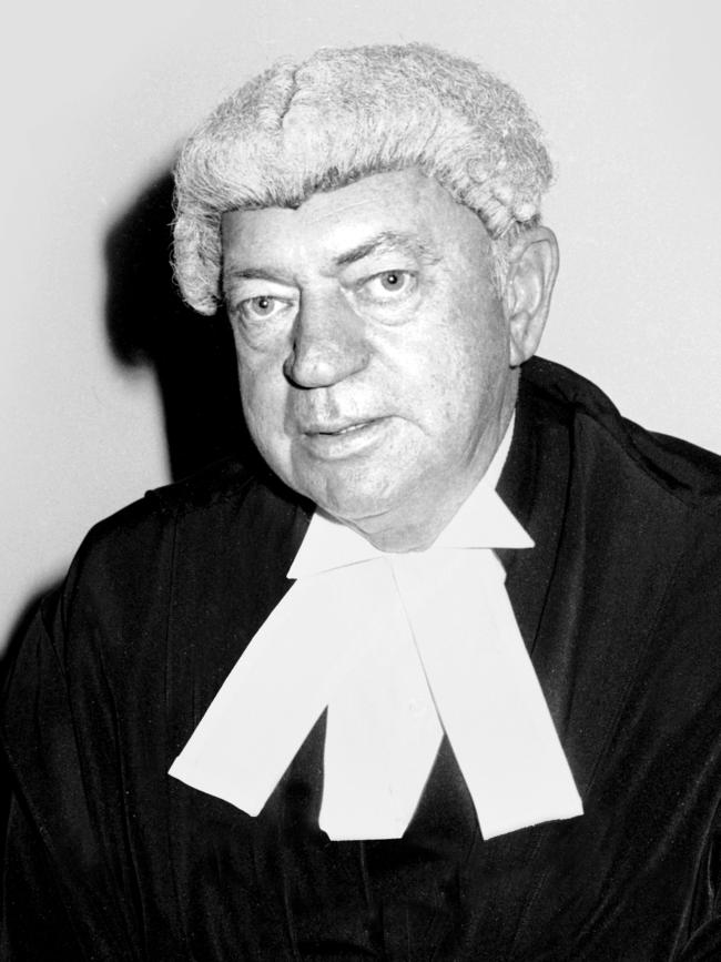 Former deputy premier Mervyn Everett