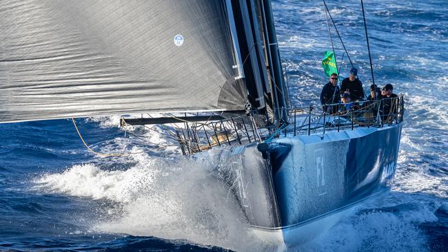 LawConnect heading towards Hobart. Pic: Rolex/Andrea Francolini