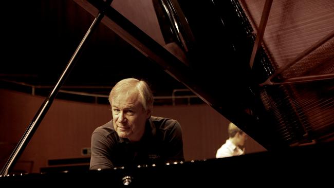 Sydney Symphony Orchestra's chief conductor David Robertson. Picture: Julian Kingma