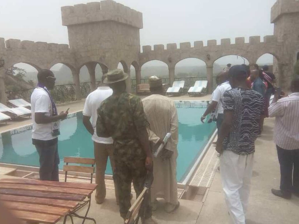 Kidnappers stormed Kajuru Castle. 