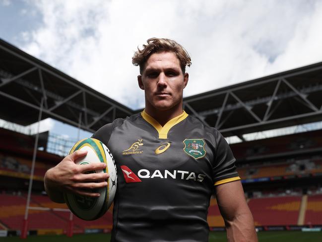 BRISBANE, AUSTRALIA - JUNE 08:  Michael Hooper poses after the Australian Wallabies Captain's Run at Suncorp Stadium on June 8, 2018 in Brisbane, Australia.  (Photo by Chris Hyde/Getty Images)