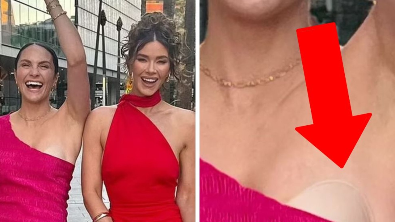 Influencer's outfit mishap exposes 'embarrassing' problem