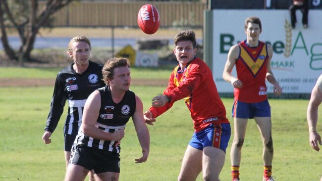 Karoonda and Peake do battle in the Mallee Football League. Picture: Bron Pahl