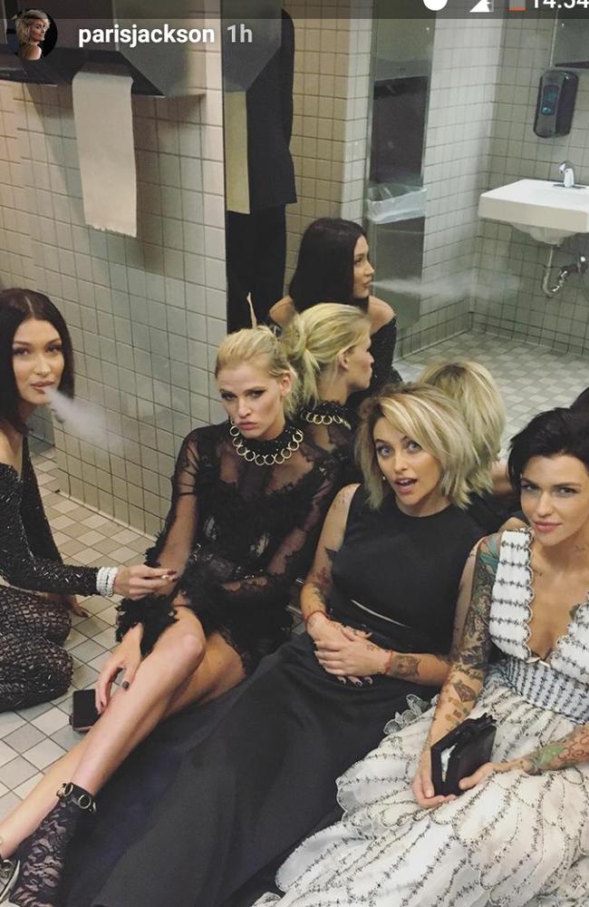 Bella Hadid, Lara Stone, Paris Jackson and Ruby Rose kick back in the bathroom. Picture: @parisjackson/Instagram