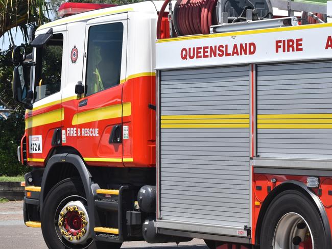 Unit complex evacuated over kitchen blaze