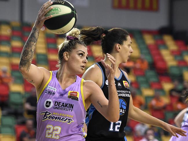 Cayla George in action for the Boomers. (Photo by Ian Hitchcock/Getty Images)