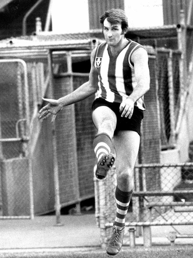 Question 3: Peter Keenan training at North Melbourne.