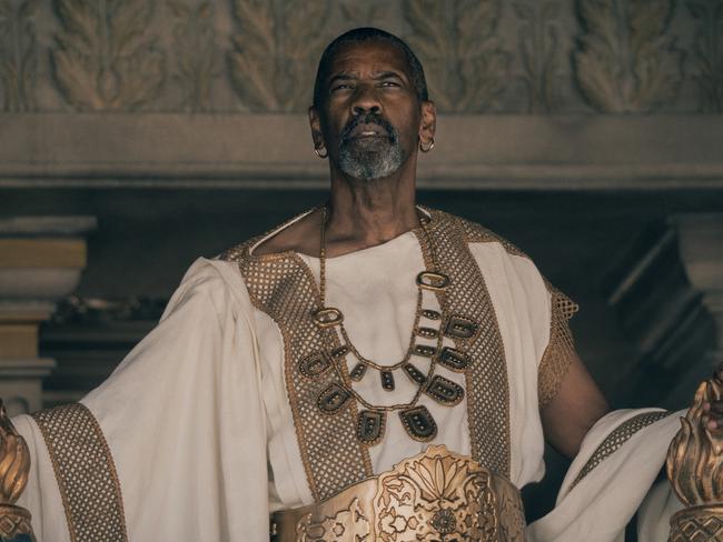 Denzel Washington plays the scheming Macrinus in Gladiator II.