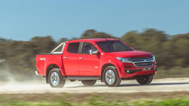 Holden is pulling out all stops to shift stock of the Colorado dual-cab ute.