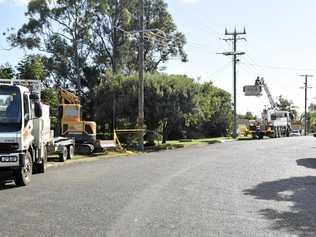 BLACK OUT: Essential Energy crews at the scene. Picture: Ebony Stansfield