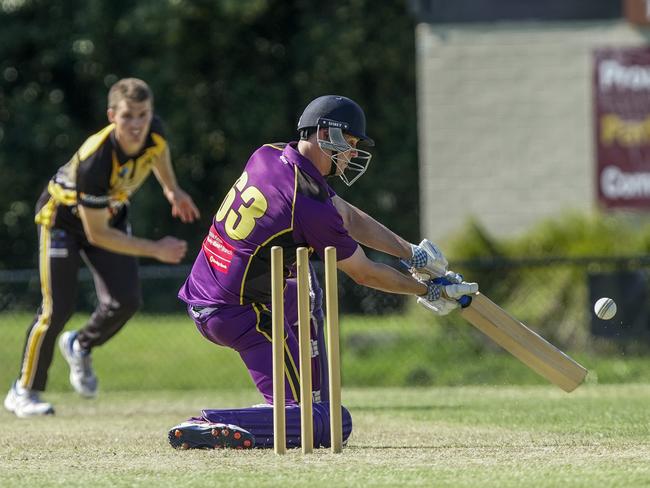 Josh Fisher goes at Mentone. Picture: Valeriu Campan