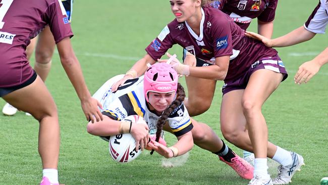 South Logan Madison Neal scores for the girls U17s South Logan side against Burleigh Bears. Picture, John Gass