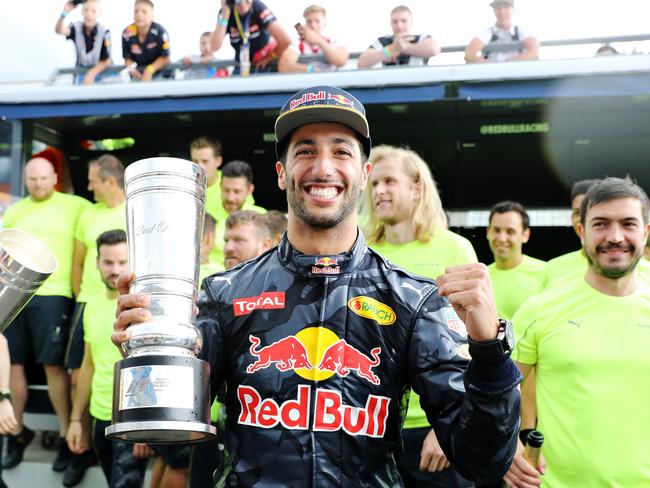 HOCKENHEIM, GERMANY — JULY 31: Daniel Ricciardo of Australia and Red Bull Racing with his trophy for 2nd place after the Formula One Grand Prix of Germany at Hockenheimring on July 31, 2016 in Hockenheim, Germany. (Photo by Mark Thompson/Getty Images)