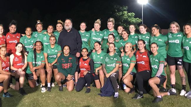 Russell Crowe and players from the South Sydney women’s program.