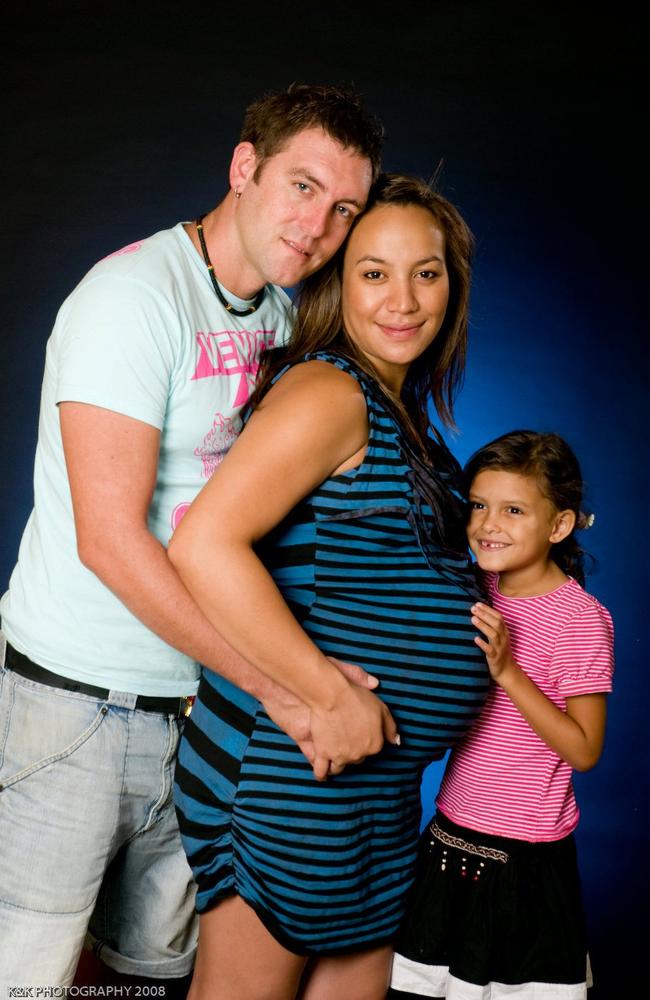 Omega Ruston with his then-pregnant partner Courtney Kete and daughter Tylah.