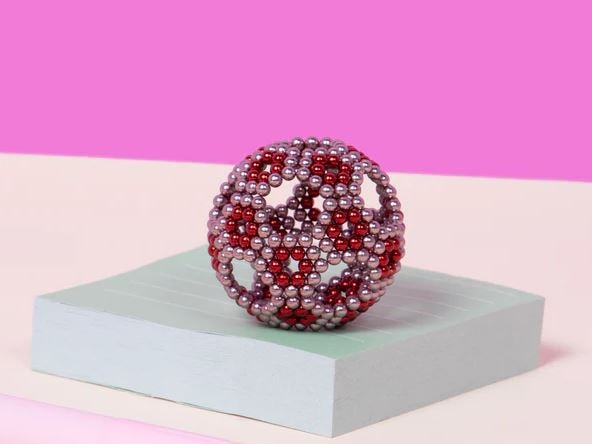 Speks 2.5mm Magnet Balls. Photo: Supplied