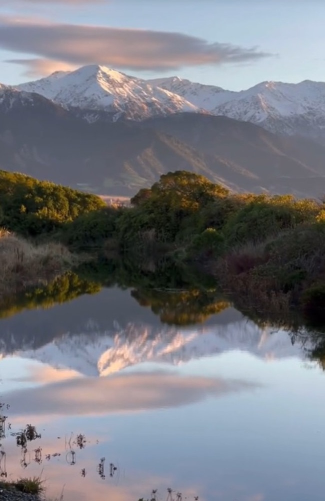 Kaikōura is a coastal town on the South Island of New Zealand, a 2.5 hour drive from Christchurch. Picture: TikTok/roadynz