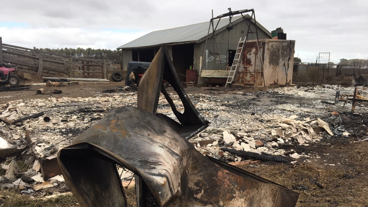Backpackers Granted Visa Benefits To Assist With Bushfire Rebuild Sky News Australia 6852