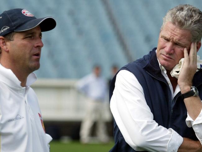 Darren Berry and Dean Jones at Bushrangers training.