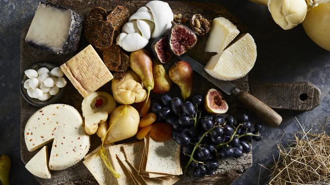 That's Amore cheesemaker Giorgio Linguanti says the best platters have cheeses from different milk sources.