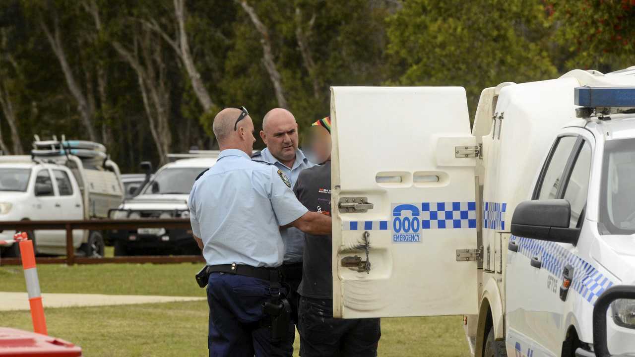 Police find their man at Wooli’s Goanna Pulling | Daily Telegraph