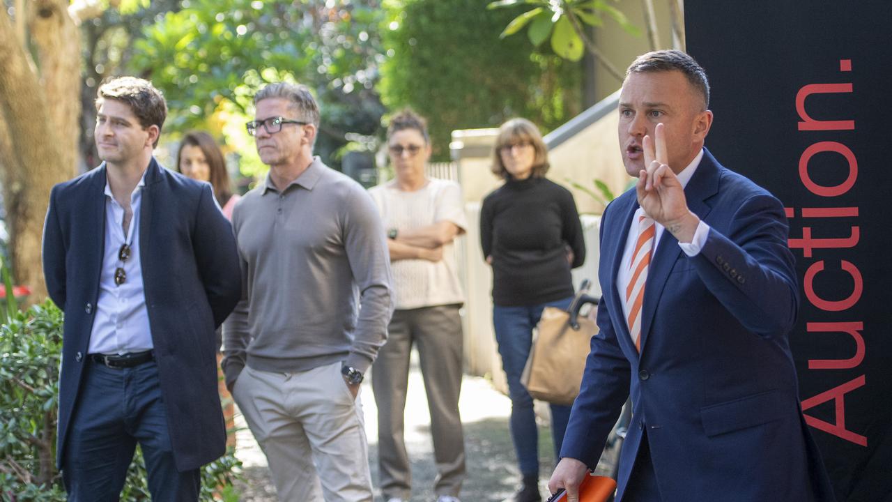 Home prices surge amid rate cut panic