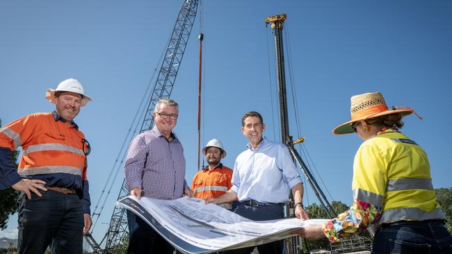 Member for Mundingburra Les Walker with Deputy Premier Cameron Dick at the Bowen Road Bridge which is currently being duplicated.