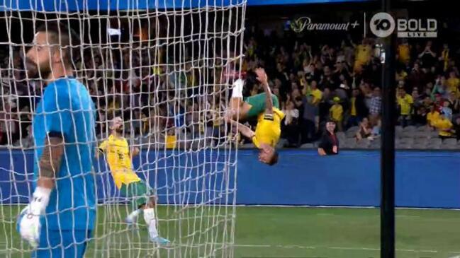 Backflipping Brandon Borrello’s first Roos goal!