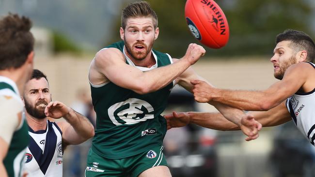 Zac McCubbin in action for Greensborough. Picture: Rob Leeson