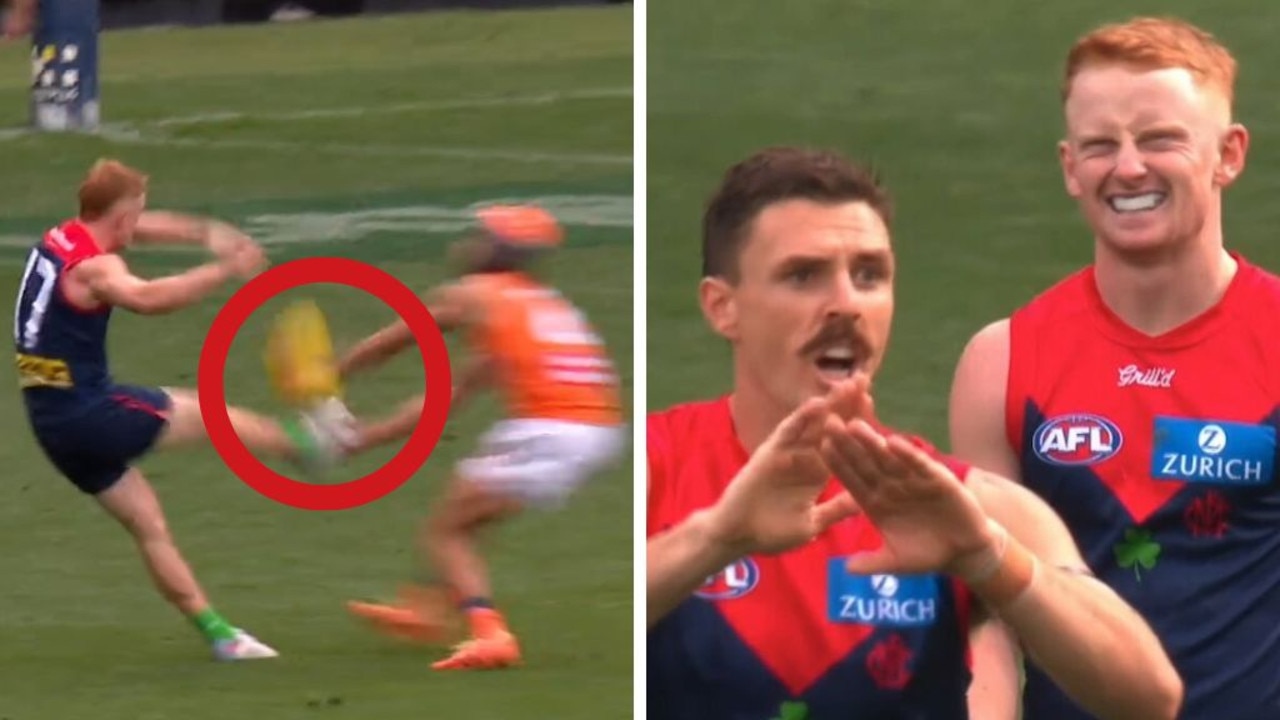 Goal controversy erupts in AFL thriller