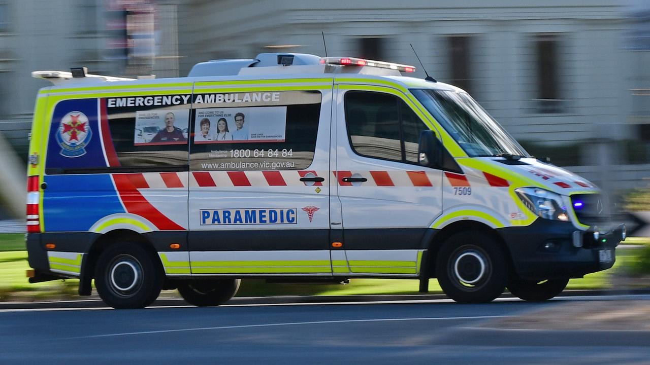 Man dies in car crash in Lockwood, Victoria | news.com.au — Australia’s ...