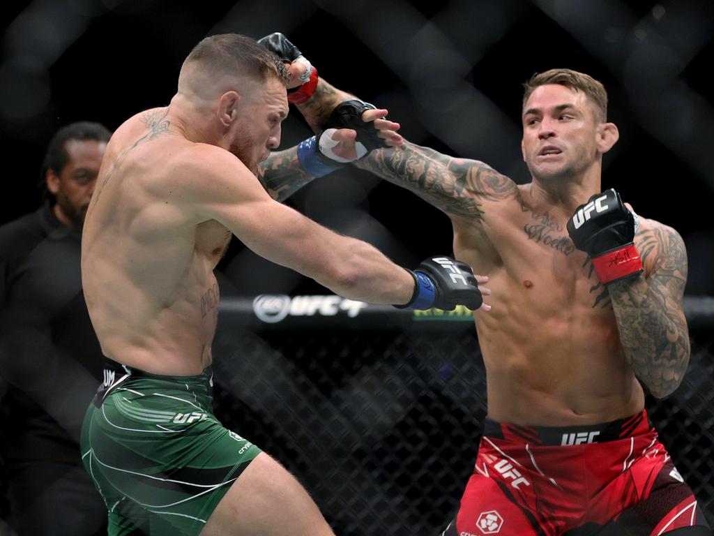 Dustin Poirier dominated the opening round.