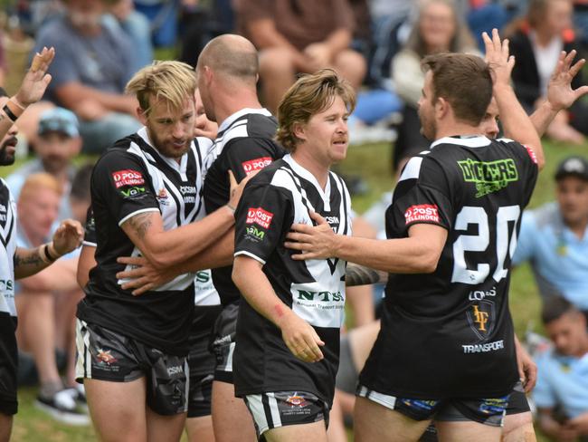 Action from the incredible 22-22 game between the Bellingen Valley Dorrigo Magpies and Australian Army Thunder in the annual Sgt Matthew Locke Charity Match.