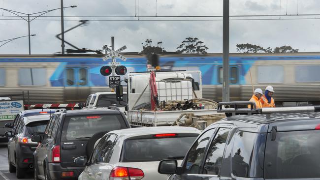 The Gap Rd level crossing.