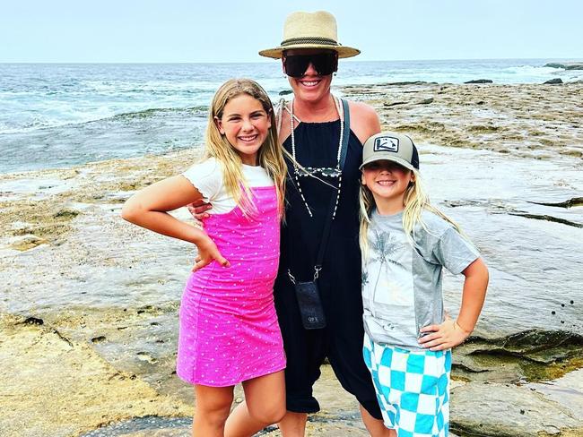 P!nk and kids Willow and Jameson in Bondi. Picture: Instagram