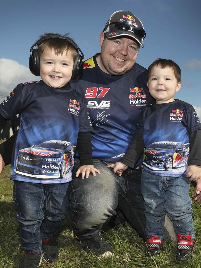 Michael Hopgood with sons, Ryder, 3, and Mason, 2. Picture: AAP / Dean Martin