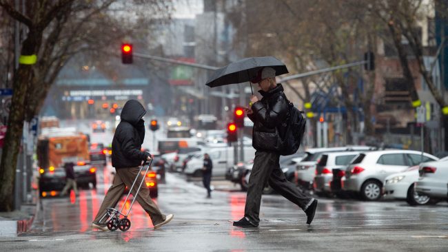 Parts of NSW, Victoria and Tasmania told to brace for damaging winds ...