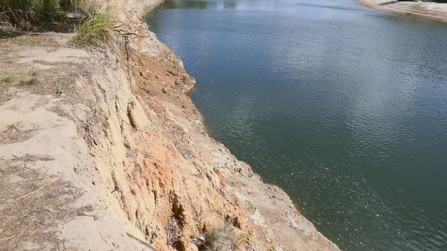 Crocodile Bend on the Annan River where the bank gave way and David Hogbin fell into the river and was taken by a crocodile. Picture: Peter Carruthers