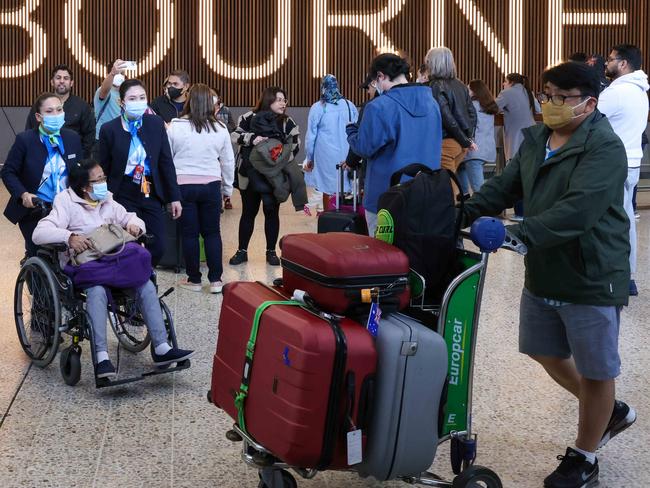 MELBOURNE, AUSTRALIA - NewsWire Photos 30 JULY 2022 :  International arrivals at Melbourne Airport. The Andrews Labor Government is taking action for any biosecurity risks such as foot-and-mouth disease.Picture : NCA NewsWire / Ian Currie