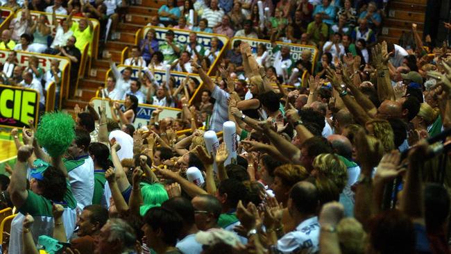Elimination final between Townsville Crocs and Melbourne Tigers at Swamp. Part of the crowd. Pic Evan Morgan