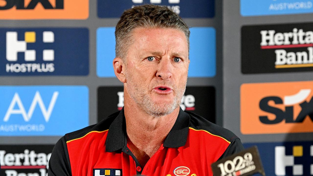 GOLD COAST, AUSTRALIA - AUGUST 21: Damien Hardwick speaks at a Gold Coast Suns AFL press conference announcing his signing as the new coach at Heritage Stadium on August 21, 2023 in Gold Coast, Australia. (Photo by Bradley Kanaris/Getty Images)