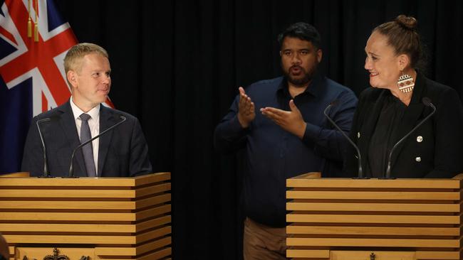 New Zealand's new Prime Minister Chris Hipkins (L) and his Deputy Prime Minister Carmel Sepuloni attend their first press conference. Picture: AFP.