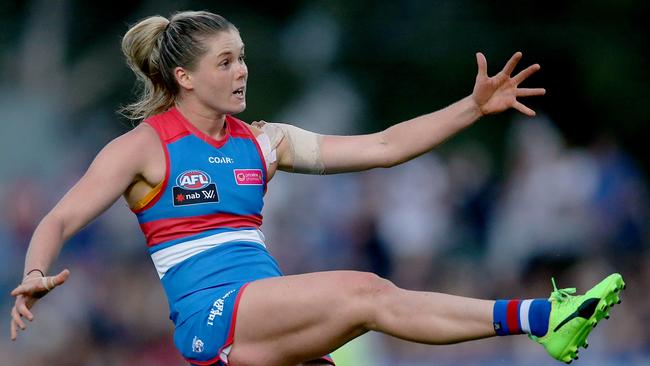 Katie Brennan kicks a goal in Round 1 of AFLW.