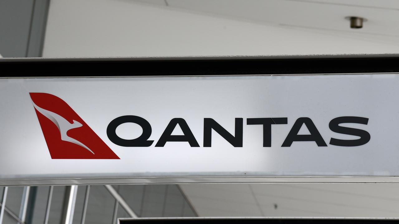 Qantas has made another announcement about how to earn on their Frequent Flyer program. Picture: AAP Image/Bianca De Marchi