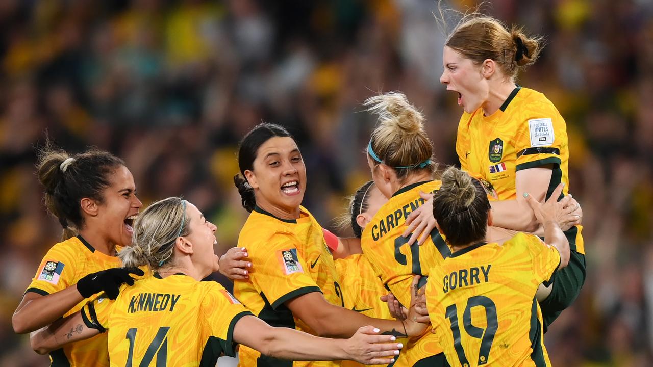 Traqueur de signature de Matildas: Cortnee Vine rejette les opportunités à l’étranger de re-signer avec le Sydney FC