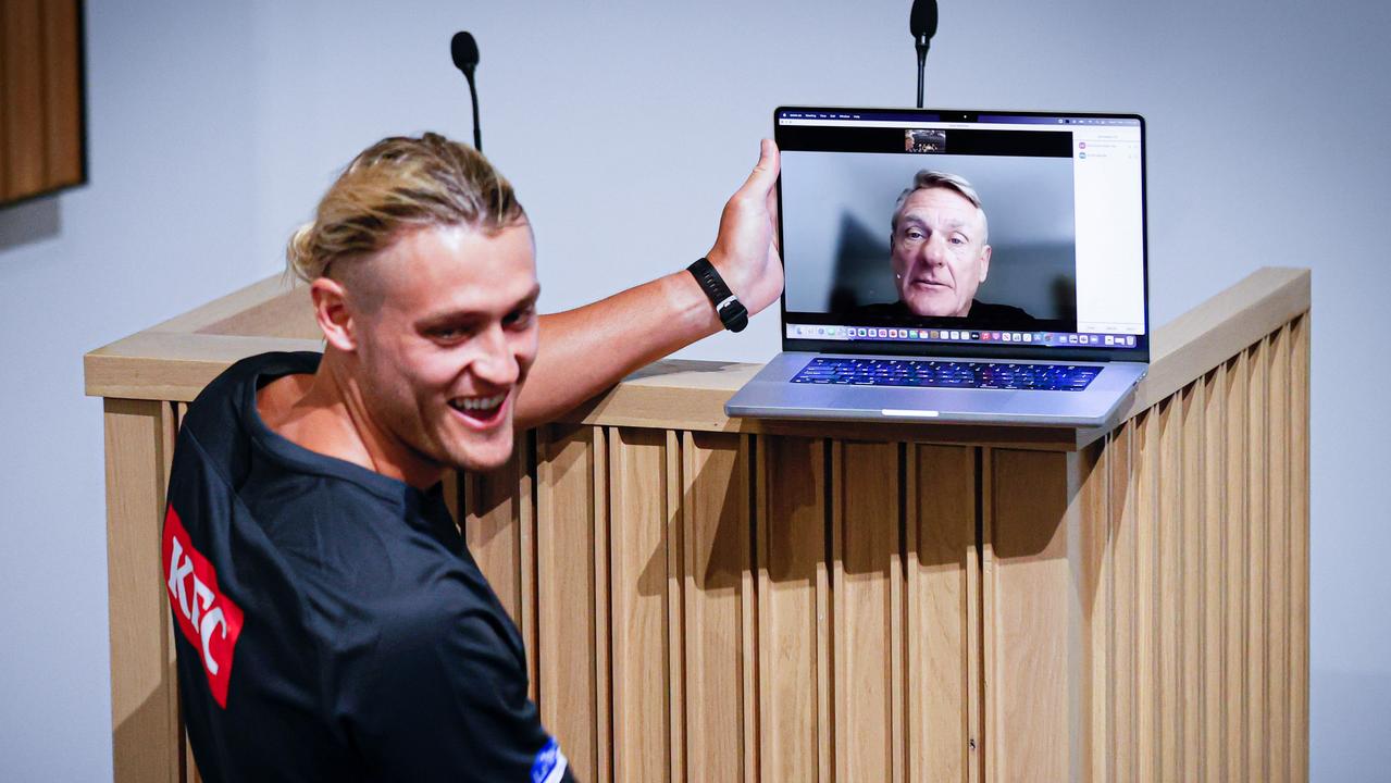 Darcy Moore informs his father Peter of his captaincy announcement via zoom. (Photo by Michael Willson/AFL Photos via Getty Images)