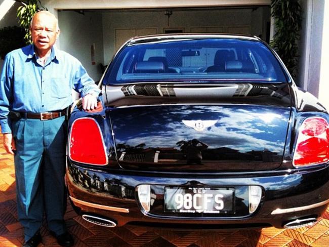 Patriarch Va Duong Moc with his Bentley at his Sunnybank Hills home (Instagram image)