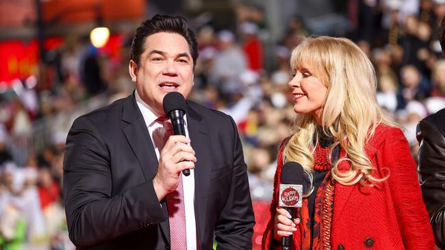 Dean Cain and Laura McKenzie at the Hollywood Christmas Parade. Picture: Getty